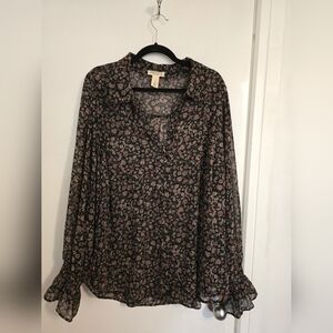 Black Paisley Long-Sleeve V-Neck Blouse 4x